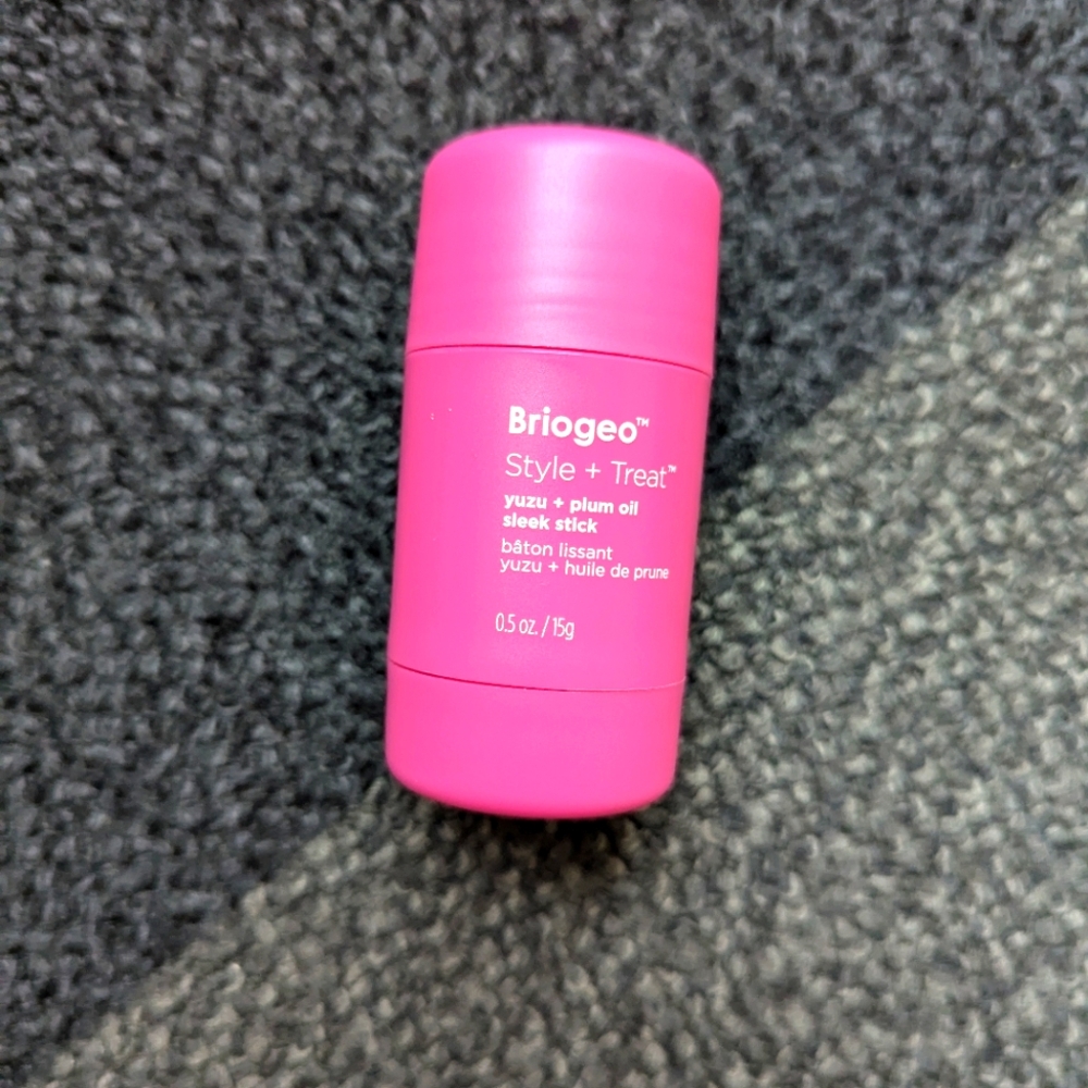 Briogeo Style + Treat Yuzu + Plum sleek stick